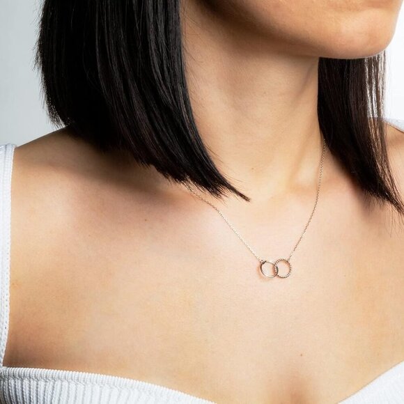 Best Friend Necklaces: Interlocking Circle Open Circle Ster Sterling Silver Chai - Picture 2 of 6